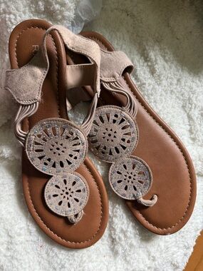 Women's Beige Suede Circular Embellished Sandals